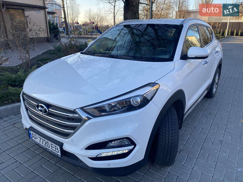 Позашляховик / Кросовер Hyundai Tucson 2017 в Запоріжжі