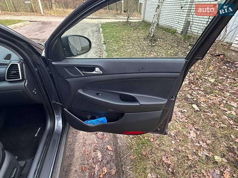 Позашляховик / Кросовер Hyundai Tucson 2019 в Ірпені