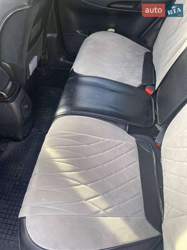 Позашляховик / Кросовер Hyundai Tucson 2006 в Тернополі