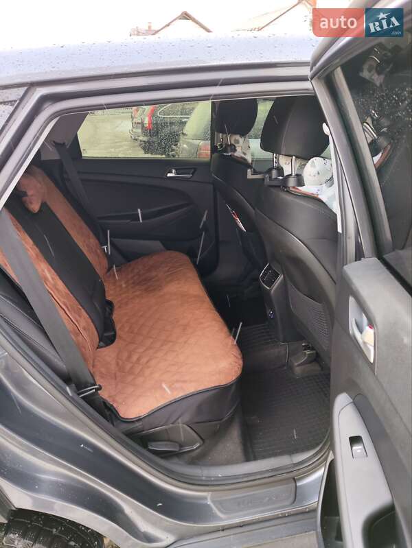 Позашляховик / Кросовер Hyundai Tucson 2019 в Бориславі