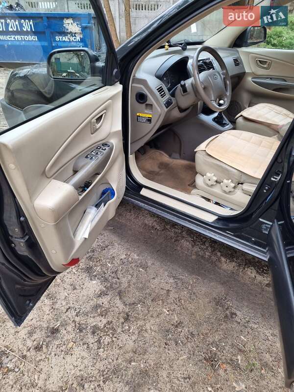 Внедорожник / Кроссовер Hyundai Tucson 2005 в Львове фото 17 Внедорожник / Кроссовер Hyundai Tucson 2005 в Львове