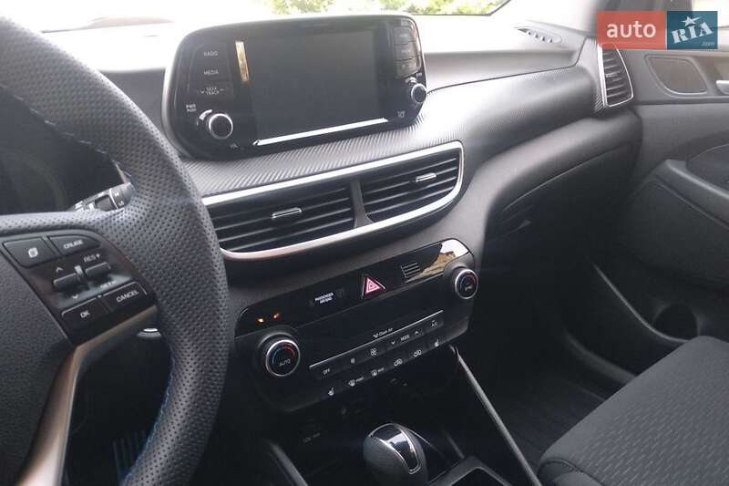 Позашляховик / Кросовер Hyundai Tucson 2019 в Києві фото 18 Позашляховик / Кросовер Hyundai Tucson 2019 в Києві