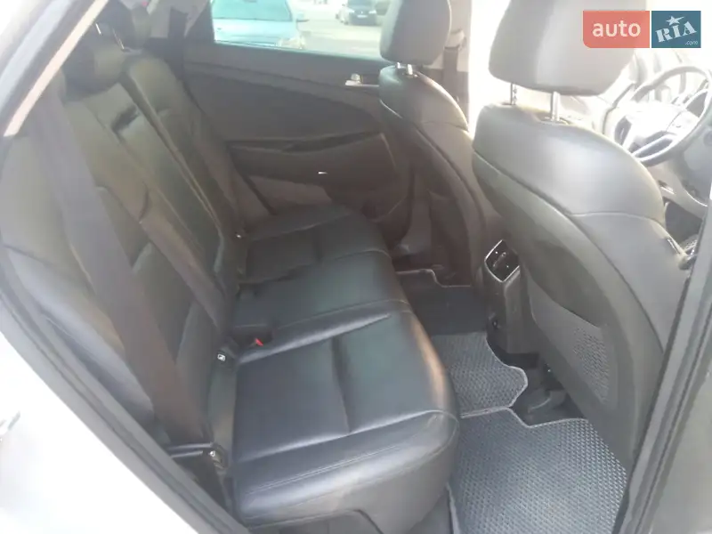Hyundai Tucson 2018 VIN TMAJ3813DKJ739155 фото оголошення 8 з 40
