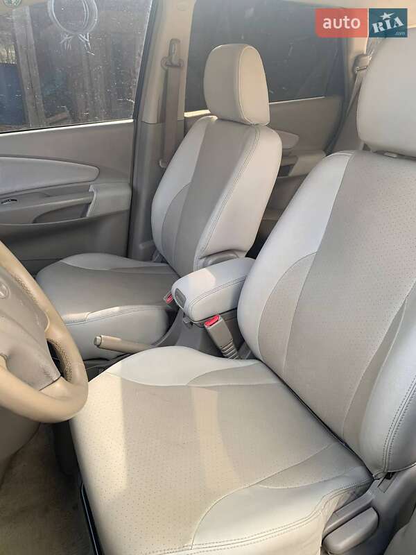 Позашляховик / Кросовер Hyundai Tucson 2004 в Самборі