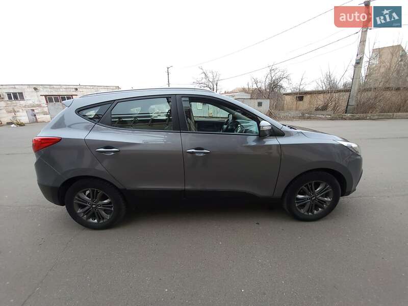 Внедорожник / Кроссовер Hyundai Tucson 2015 в Кривом Роге фото 19 Внедорожник / Кроссовер Hyundai Tucson 2015 в Кривом Роге