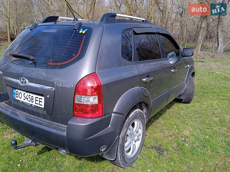 Позашляховик / Кросовер Hyundai Tucson 2007 в Чорткові