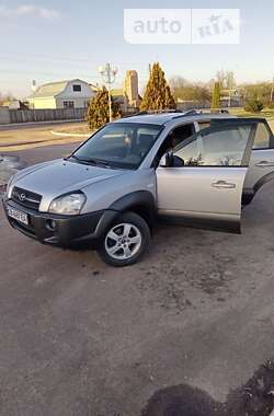 Позашляховик / Кросовер Hyundai Tucson 2005 в Новгород-Сіверському