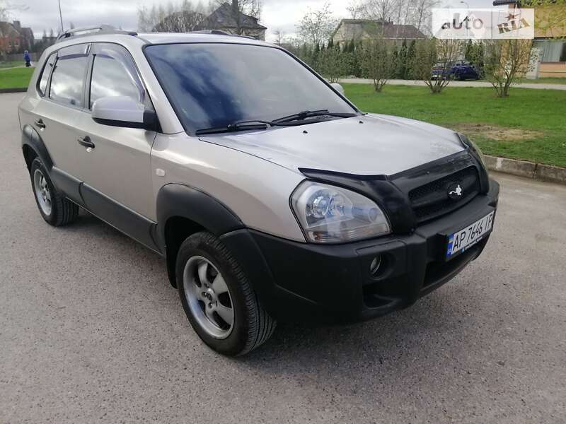 Внедорожник / Кроссовер Hyundai Tucson 2006 в Запорожье