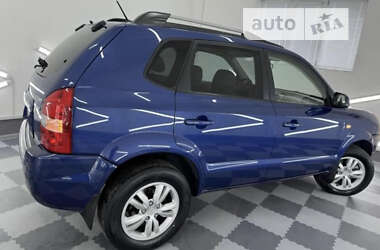 Внедорожник / Кроссовер Hyundai Tucson 2004 в Хусте