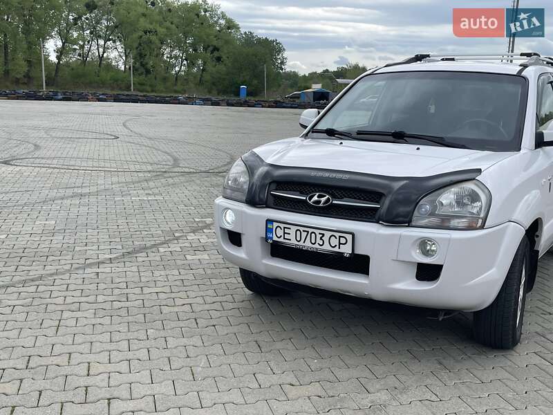 Внедорожник / Кроссовер Hyundai Tucson 2008 в Черновцах