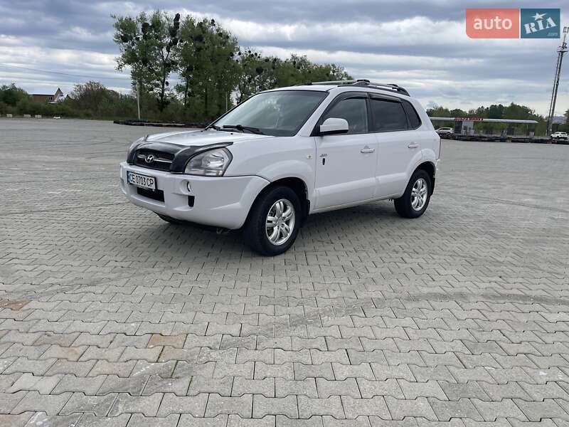Внедорожник / Кроссовер Hyundai Tucson 2008 в Черновцах