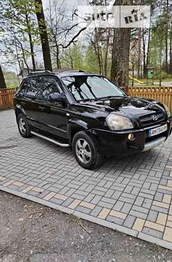 Позашляховик / Кросовер Hyundai Tucson 2007 в Звягелі