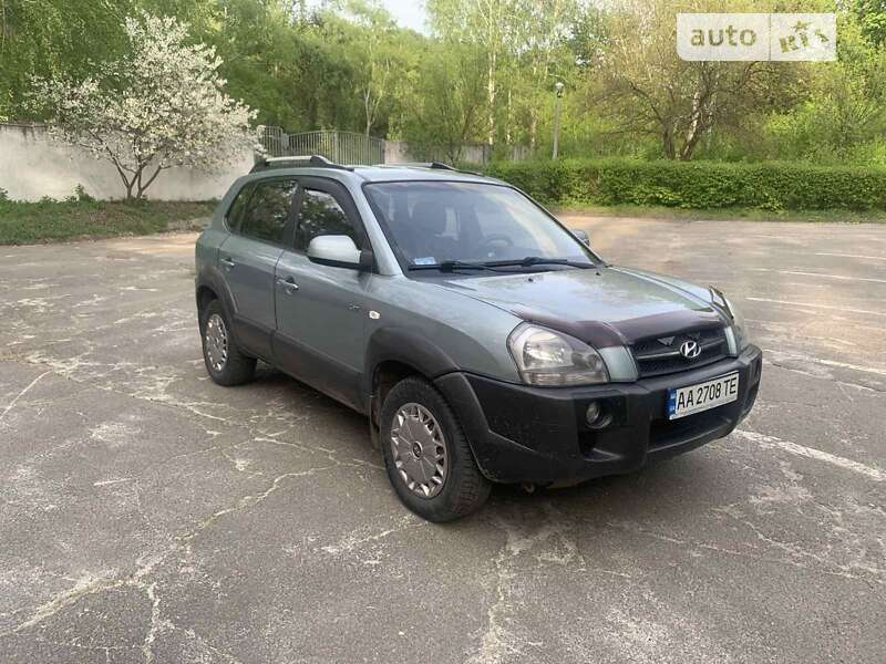 Позашляховик / Кросовер Hyundai Tucson 2007 в Києві