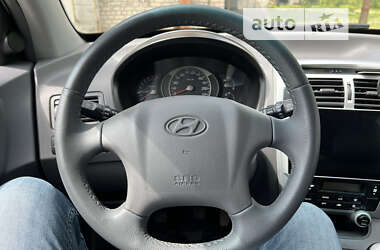 Внедорожник / Кроссовер Hyundai Tucson 2005 в Днепре