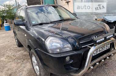 Внедорожник / Кроссовер Hyundai Tucson 2004 в Калиновке