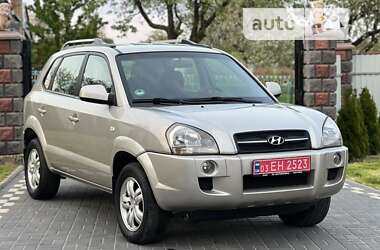 Позашляховик / Кросовер Hyundai Tucson 2008 в Луцьку