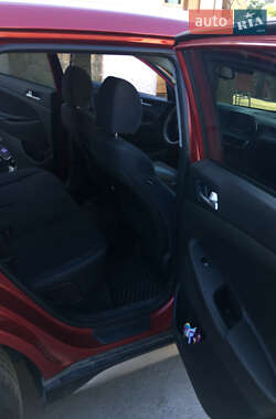 Внедорожник / Кроссовер Hyundai Tucson 2021 в Остроге