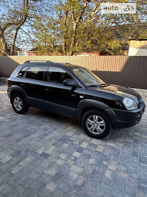 Позашляховик / Кросовер Hyundai Tucson 2007 в Києві