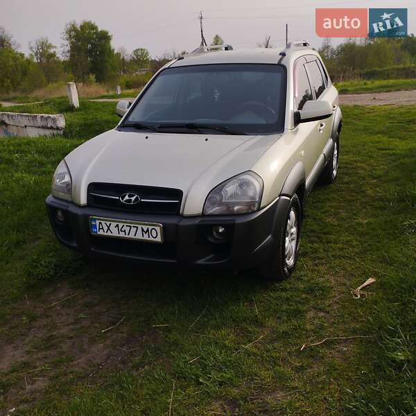Позашляховик / Кросовер Hyundai Tucson 2007 в Богодухіву