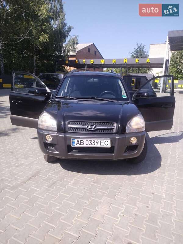 Позашляховик / Кросовер Hyundai Tucson 2005 в Жмеринці