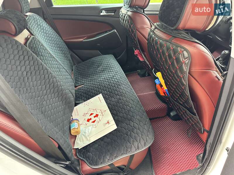 Внедорожник / Кроссовер Hyundai Tucson 2017 в Ахтырке