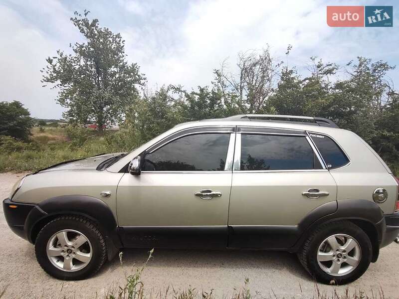 Позашляховик / Кросовер Hyundai Tucson 2005 в Запоріжжі фото 8 Позашляховик / Кросовер Hyundai Tucson 2005 в Запоріжжі