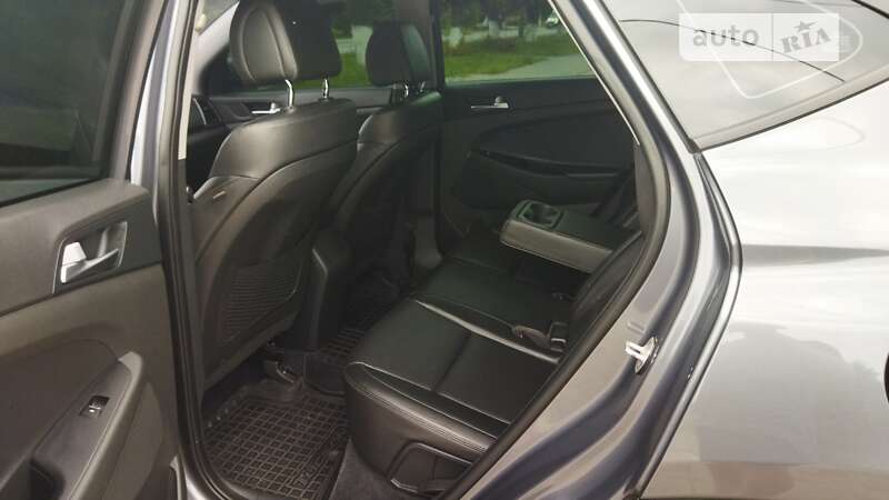 Внедорожник / Кроссовер Hyundai Tucson 2016 в Староконстантинове фото 51 Внедорожник / Кроссовер Hyundai Tucson 2016 в Староконстантинове