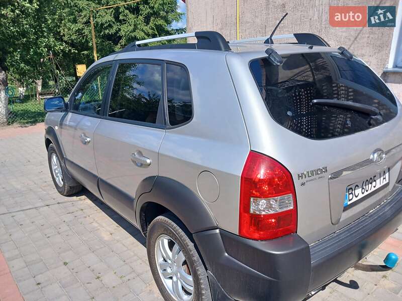 Внедорожник / Кроссовер Hyundai Tucson 2006 в Яворове фото 4 Внедорожник / Кроссовер Hyundai Tucson 2006 в Яворове