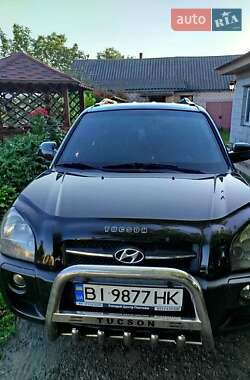 Внедорожник / Кроссовер Hyundai Tucson 2006 в 