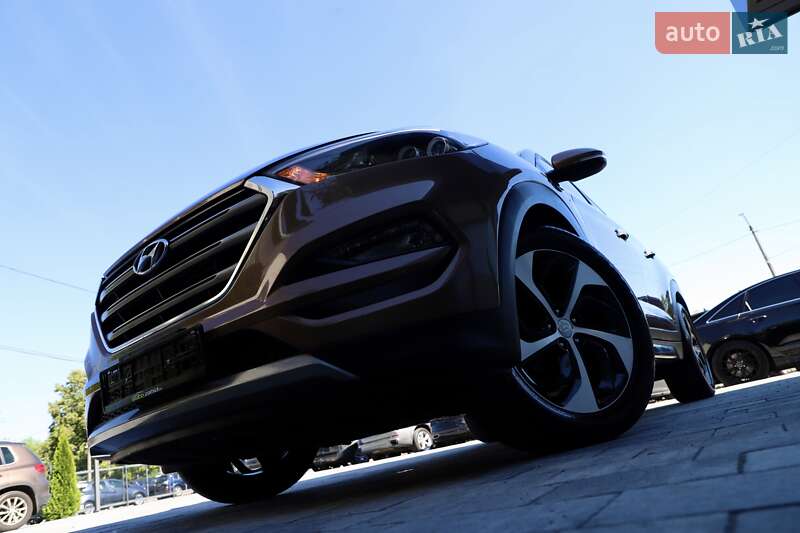 Позашляховик / Кросовер Hyundai Tucson 2016 в Дрогобичі