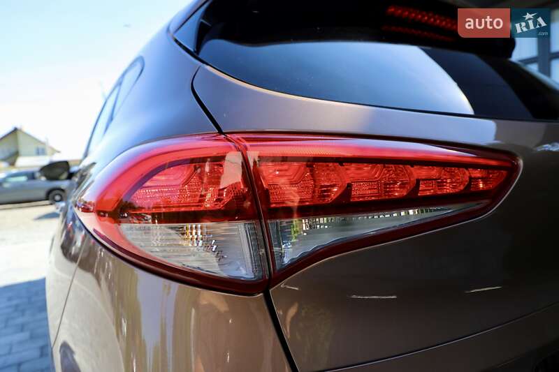 Позашляховик / Кросовер Hyundai Tucson 2016 в Дрогобичі