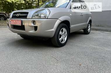 Позашляховик / Кросовер Hyundai Tucson 2006 в Харкові