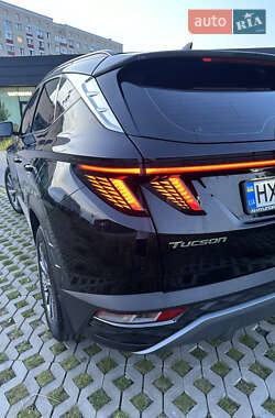 Внедорожник / Кроссовер Hyundai Tucson 2021 в 