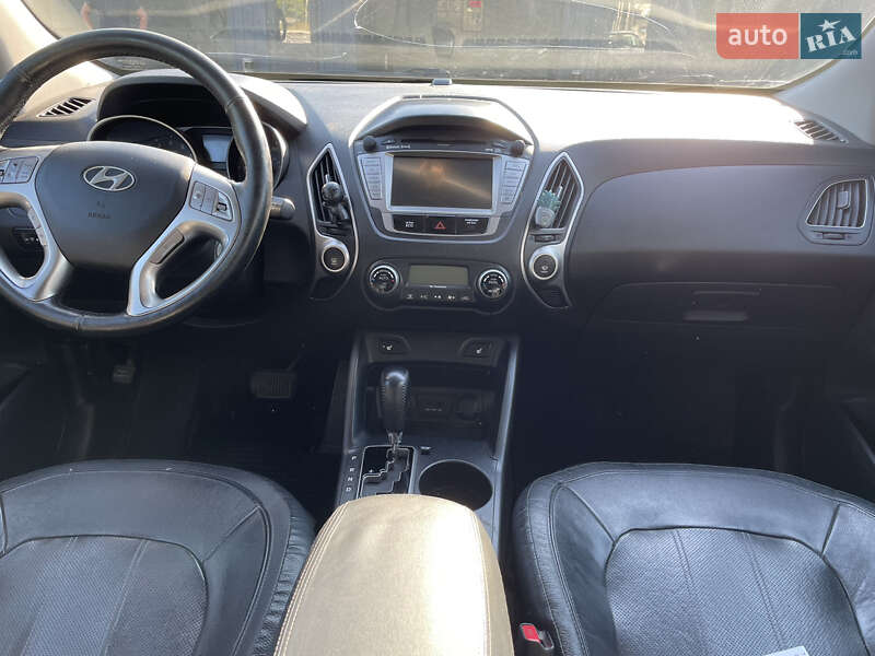 Внедорожник / Кроссовер Hyundai Tucson 2012 в Харькове