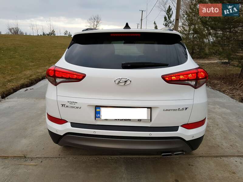 Позашляховик / Кросовер Hyundai Tucson 2015 в Дніпрі