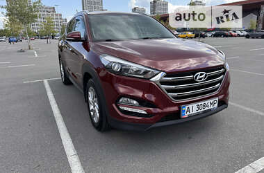 Внедорожник / Кроссовер Hyundai Tucson 2016 в Киеве