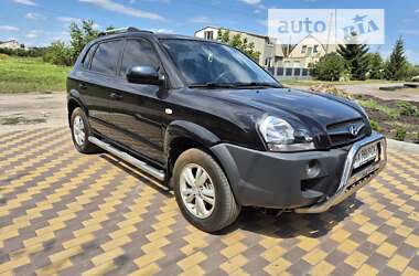 Внедорожник / Кроссовер Hyundai Tucson 2011 в Краснограде