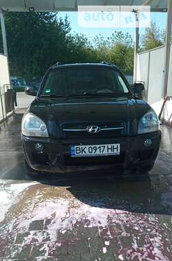 Позашляховик / Кросовер Hyundai Tucson 2006 в Дубні