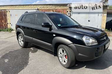 Позашляховик / Кросовер Hyundai Tucson 2006 в Києві