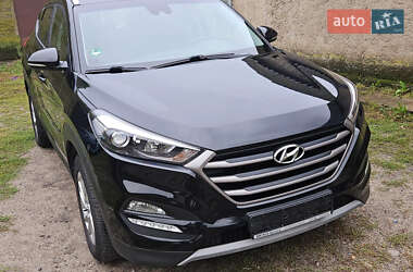 Внедорожник / Кроссовер Hyundai Tucson 2016 в Львове