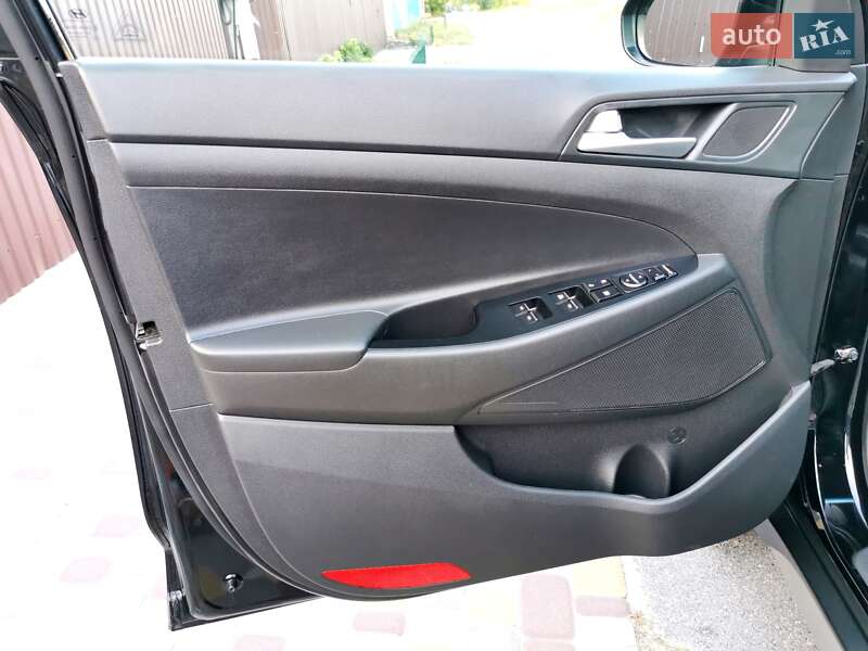 Внедорожник / Кроссовер Hyundai Tucson 2018 в Киеве фото 11 Внедорожник / Кроссовер Hyundai Tucson 2018 в Киеве