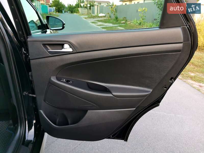 Внедорожник / Кроссовер Hyundai Tucson 2018 в Киеве фото 44 Внедорожник / Кроссовер Hyundai Tucson 2018 в Киеве