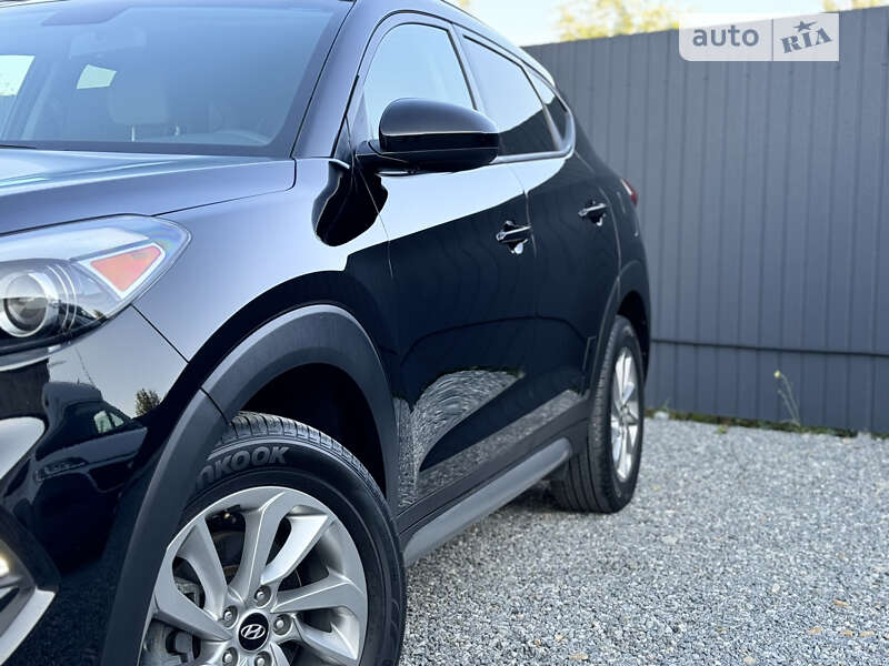 Позашляховик / Кросовер Hyundai Tucson 2016 в Самборі