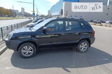 Позашляховик / Кросовер Hyundai Tucson 2011 в Харкові