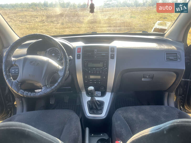 Внедорожник / Кроссовер Hyundai Tucson 2008 в Лугинах