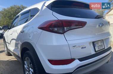 Позашляховик / Кросовер Hyundai Tucson 2016 в 