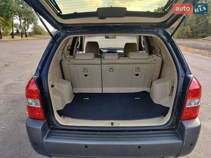 Позашляховик / Кросовер Hyundai Tucson 2007 в Сумах