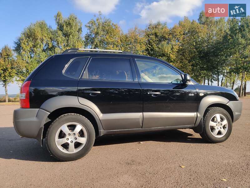 Позашляховик / Кросовер Hyundai Tucson 2007 в Сумах