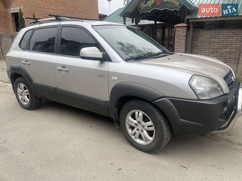 Внедорожник / Кроссовер Hyundai Tucson 2005 в Ярмолинцах