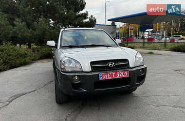 Позашляховик / Кросовер Hyundai Tucson 2007 в Полтаві